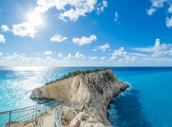 Lefkas ada Beach'de Porto Katsiki üzerinde göster — Stok fotoğraf