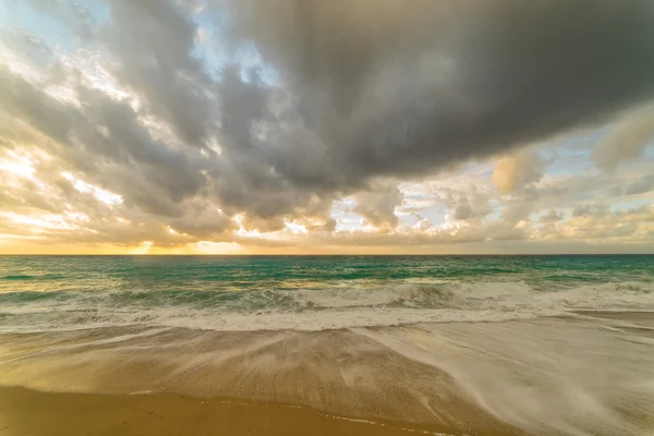 Azure, fundo, praia, bonita, azul, calma, calmante, claro , — Fotografia de Stock