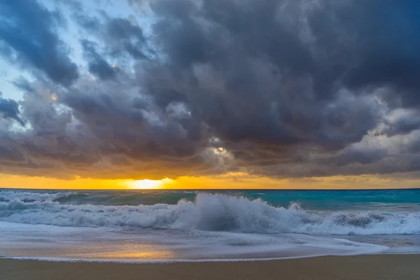 Azure, háttér, tengerpart, gyönyörű, kék, nyugodt, nyugtató, egyértelmű, — Stock Fotó