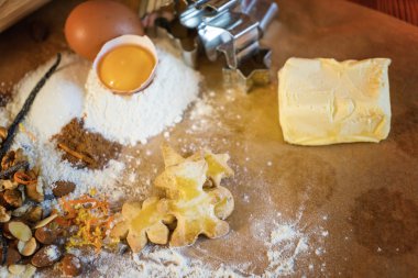 Alsace Fransa sığ Dof üzerinden geleneksel Noel kurabiyeleri