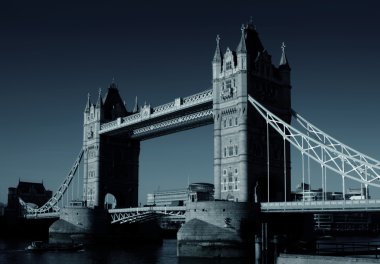 Kule Köprüsü, Londra