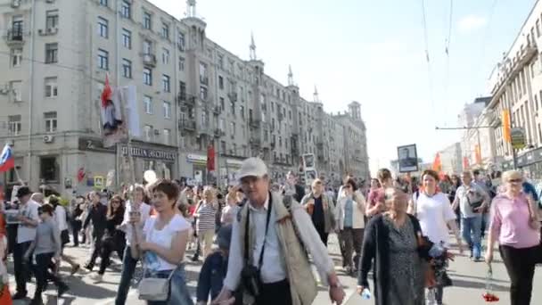 Immortal Regiment in Moscow — Stock Video