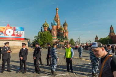 Moskova'da ölümsüz alayın, güvenlik