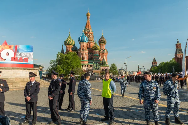 Moskova'da ölümsüz alayın, güvenlik