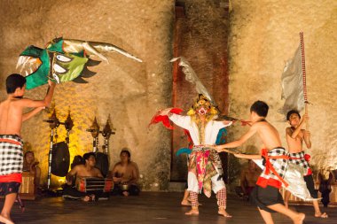 Geleneksel bali dansı