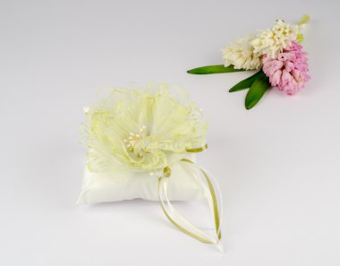 3D render van stripfiguur met wastafel