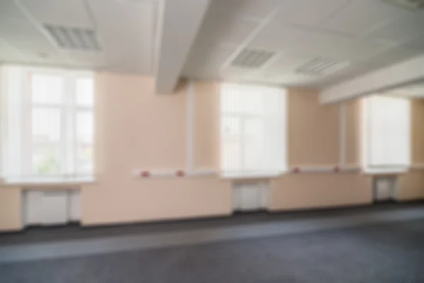 Gemeenschappelijke office gebouw interieur achtergrond wazig — Stockfoto