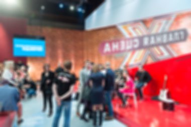 Sahne arkasında arka plan bulanıklık filme TV göstermek