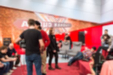 Sahne arkasında arka plan bulanıklık filme TV göstermek