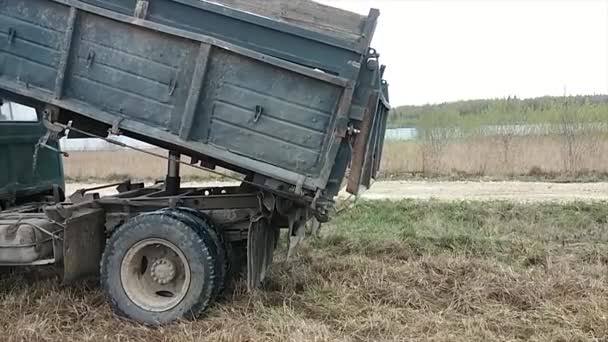 Самосвал — стоковое видео