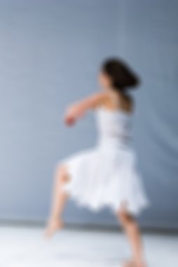 Çağdaş dans performans bokeh arka plan bulanıklık