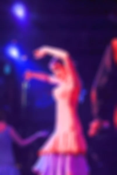 Flamenko dansçılar arka plan bulanıklık — Stok fotoğraf