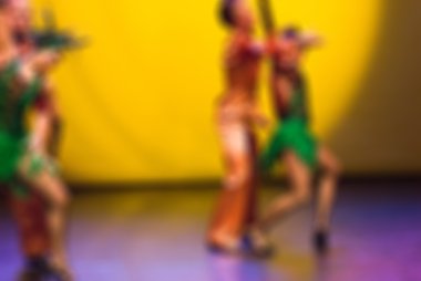 Çağdaş dans performans bokeh arka plan bulanıklık