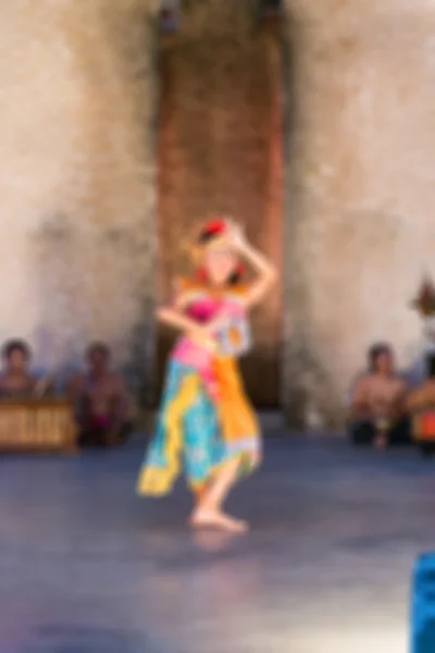 Geleneksel Bali dans arka plan bulanıklık — Stok fotoğraf