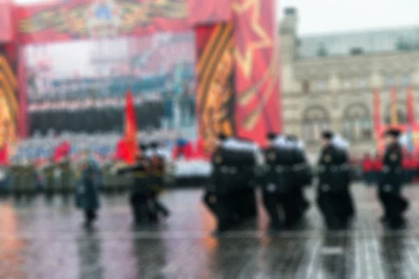 Parade auf dem Roten Platz in Moskau verschwimmt Hintergrund — Stockfoto
