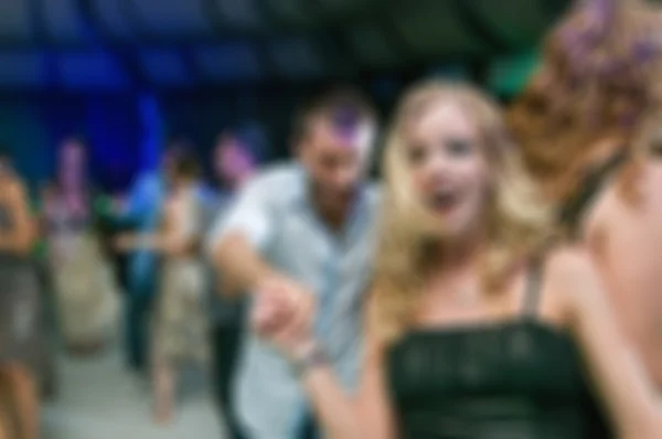 Gente bailando fondo borroso —  Fotos de Stock