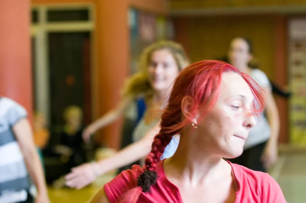 Internationale zomerhit dansschool — Stockfoto