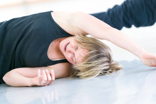 Internationale zomerhit dansschool — Stockfoto