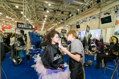 Makyaj ve saç sanatçılar rekabet