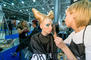 Makyaj ve saç sanatçılar rekabet