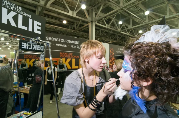 Make-up a vlasy umělci konkurence — Stock fotografie