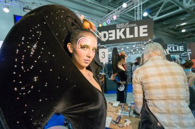 Makyaj ve saç sanatçılar rekabet