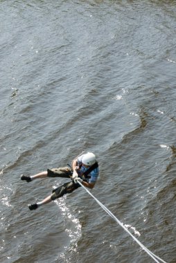 Aşırı ropejumping