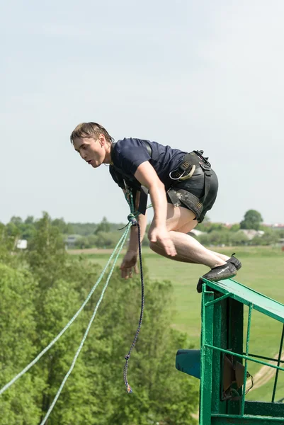 Saltos de cuerda extremos —  Fotos de Stock