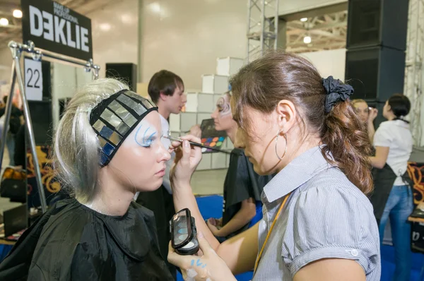 Makeup och hår konstnärer konkurrens — Stockfoto