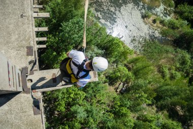 Doğa sporları Ropejumping