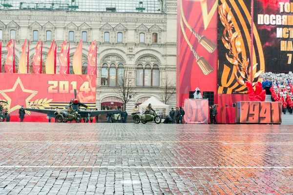 Desfile na Praça Vermelha em Moscou — Fotografia de Stock