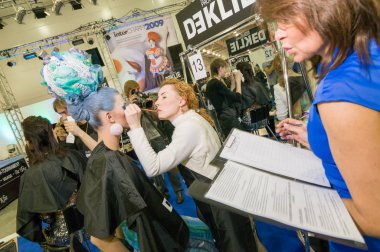 Makyaj ve saç sanatçılar rekabet