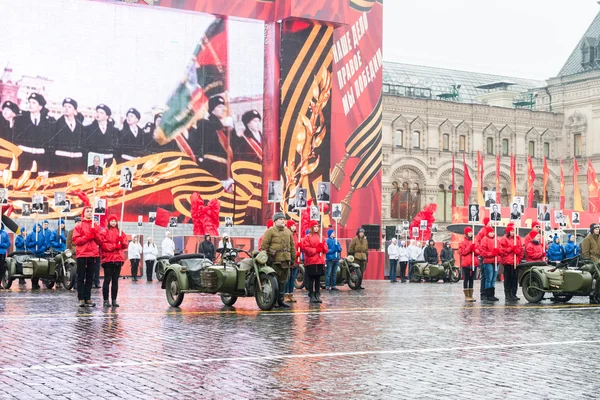 Desfile na Praça Vermelha em Moscou — Fotografia de Stock