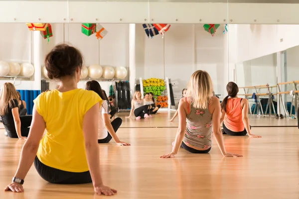 Clase de danza para mujeres —  Fotos de Stock