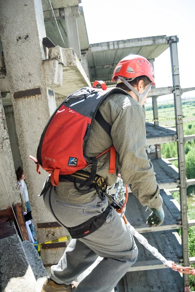 Sporty ekstremalne Ropejumping — Zdjęcie stockowe