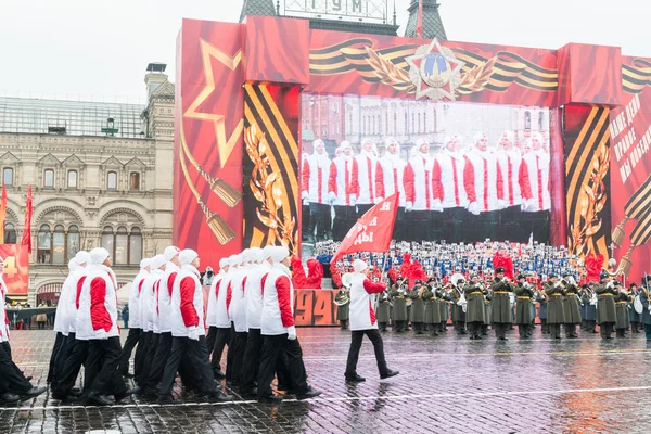 Přehlídka na Rudém náměstí v Moskvě — Stock fotografie