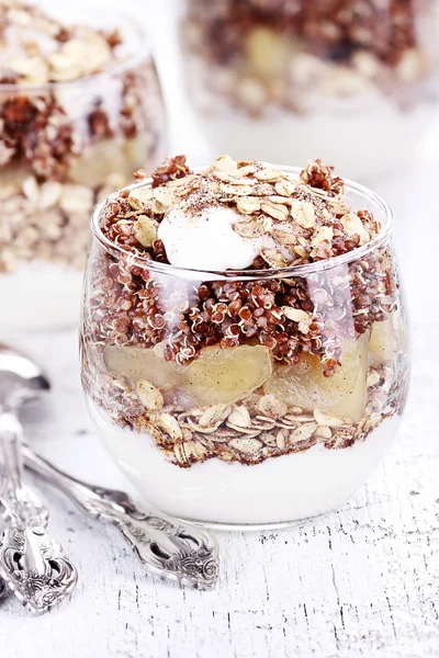 Parfait di quinoa rossa — Foto Stock