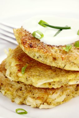 Kokulu Quinoa ve patates gözlemesi