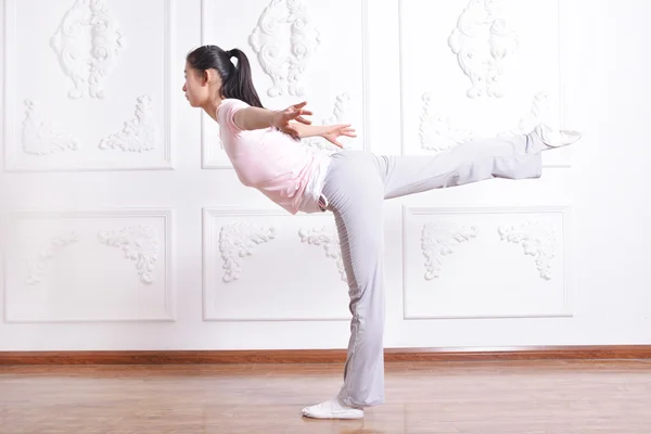 Yoga balans — Stockfoto