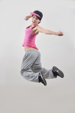 hip-hop dansçısı atlama 