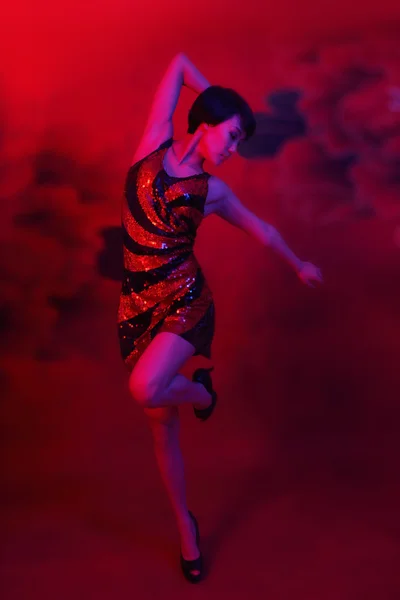 Gorący taniec dziewczyna — Zdjęcie stockowe