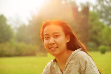 Arkadan aydınlatmalı Portreler kız