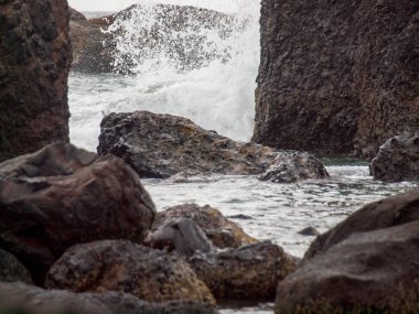Okyanus dalgalar çökmesini devam et