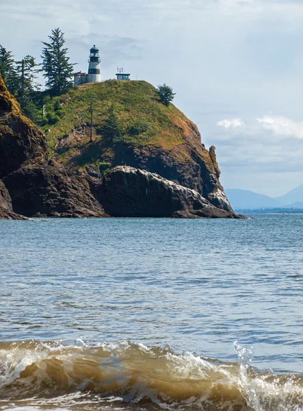 Cape teleurstelling vuurtoren op de Washington kust VS — Stockfoto