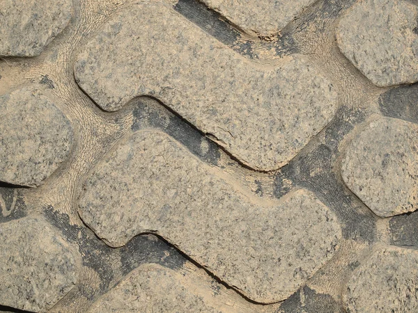 Close Up van een bouw voertuigen banden loopvlakken — Stockfoto