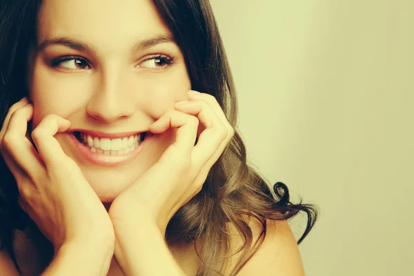 Menina muito sorridente — Fotografia de Stock