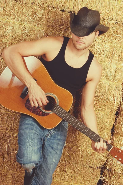 Cowboy suonare la chitarra — Foto Stock