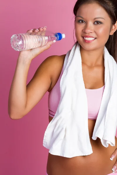 Mujer agua potable — Foto de Stock