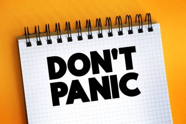 Not defterinde, konsept arka grubunda paniğe kapılma.