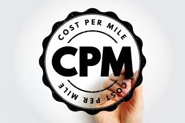 CPM metni, sınırın bir ucundan diğer ucuna Cost Per Mile damgalı, fiyatlandırma ve performans değerlendirmesi ile ilgili temiz bir profesyonel amblem sunan, bir el işareti taşıyan dairesel bir pulla ortalanmıştır.
